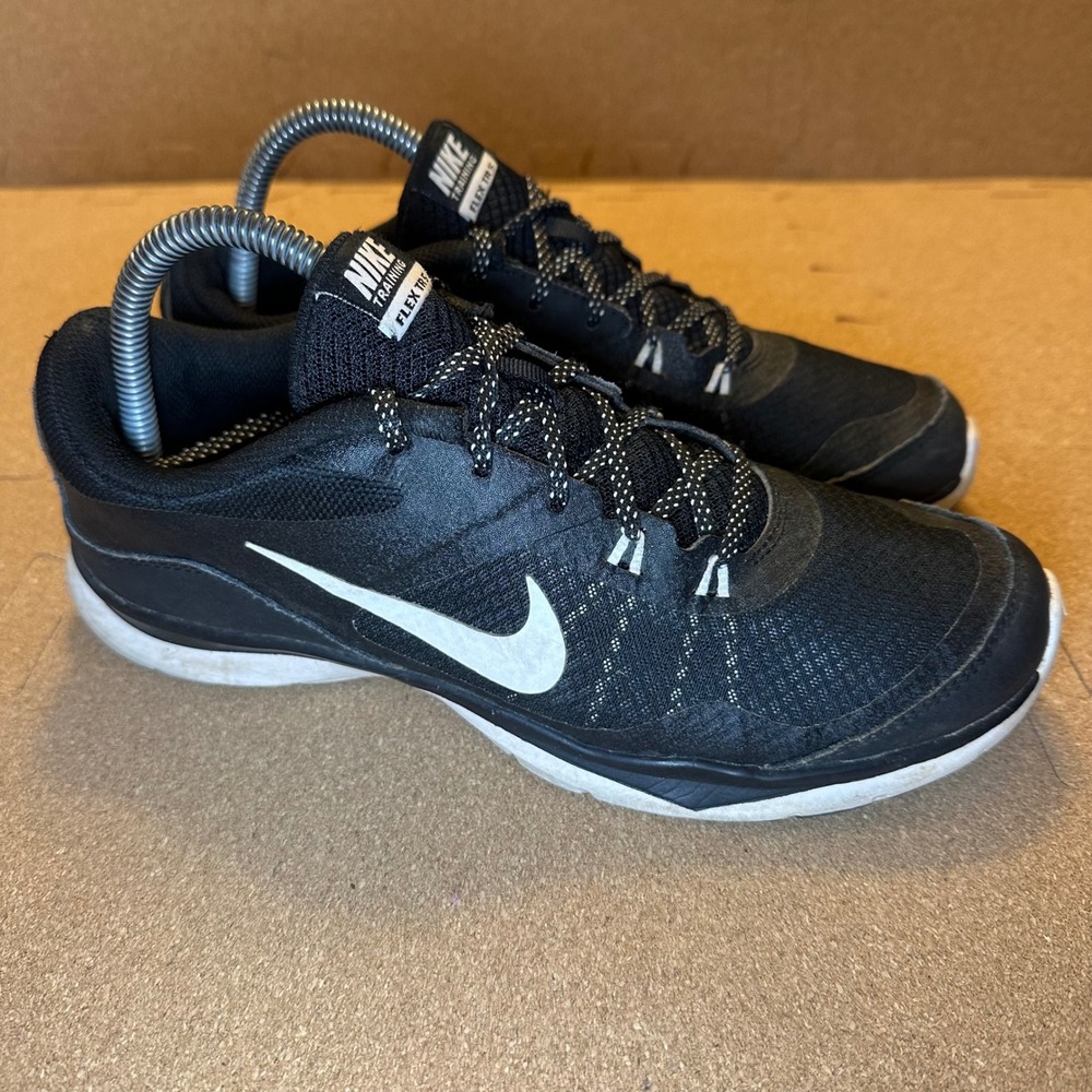 Nike Flex TR 5 Womens Size 8.5 Training Shoes Black White 724858-001 Running